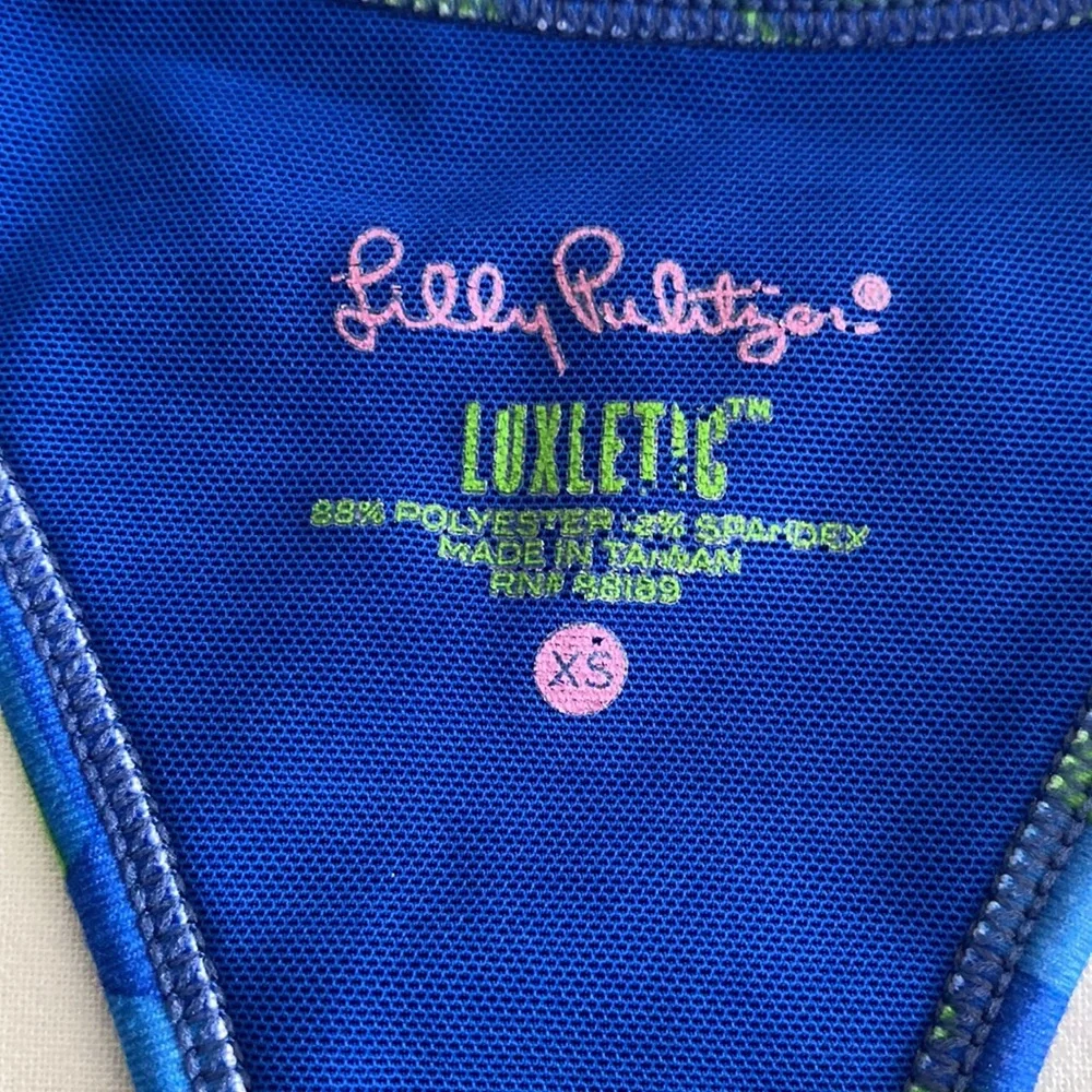 Lilly Pulitzer Luxletic Asana Bra Tank USP 50+ Ocean Blue multi trim Sz XS - Picture 4 of 16